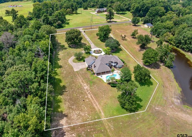 1545 FM 2419, Palestine, TX 75801