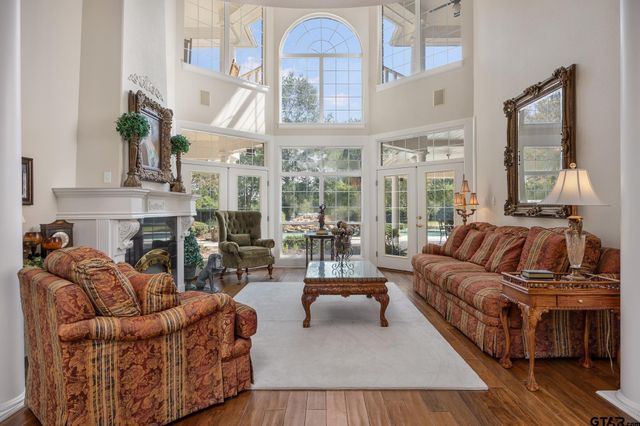 1545 FM 2419, Palestine, TX 75801