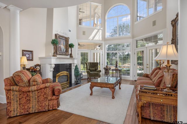 1545 FM 2419, Palestine, TX 75801