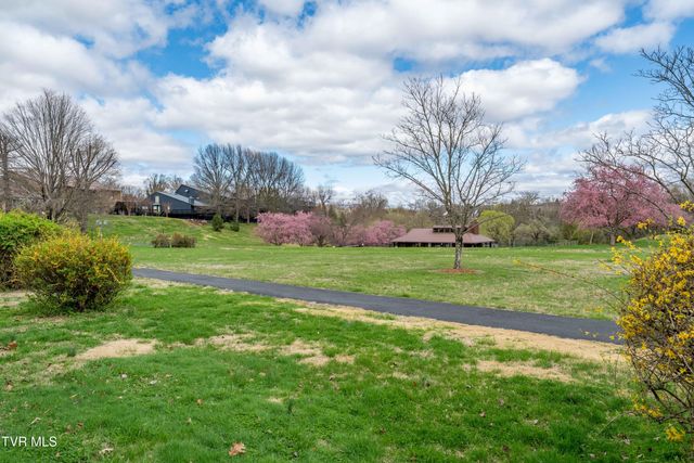 548 Fleetwood Drive D, Kingsport, TN 37660