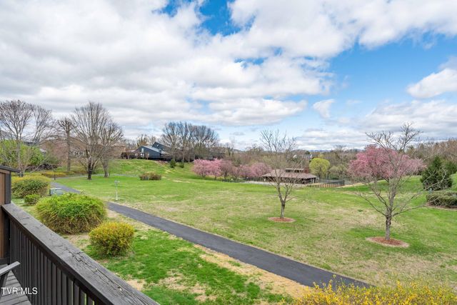 548 Fleetwood Drive D, Kingsport, TN 37660