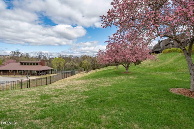 548 Fleetwood Drive D, Kingsport, TN 37660