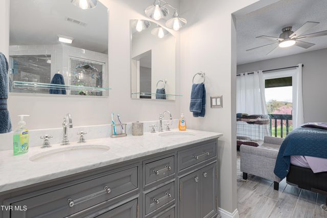 548 Fleetwood Drive D, Kingsport, TN 37660