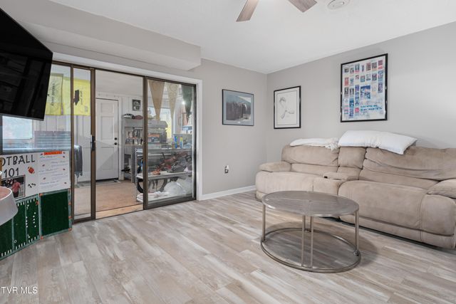 548 Fleetwood Drive D, Kingsport, TN 37660