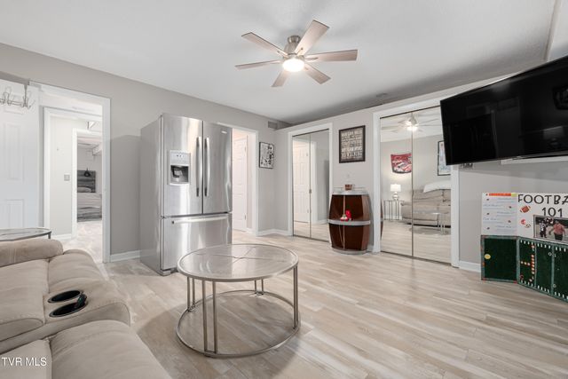 548 Fleetwood Drive D, Kingsport, TN 37660