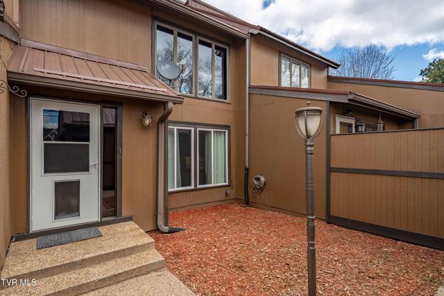 548 Fleetwood Drive D, Kingsport, TN 37660