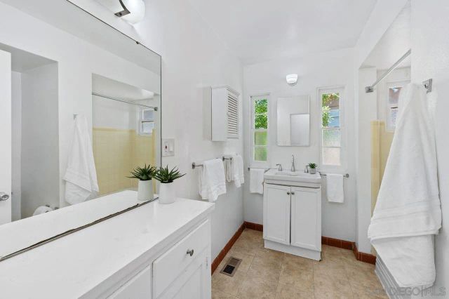 2417 Arista Ct, San Diego, CA 92103