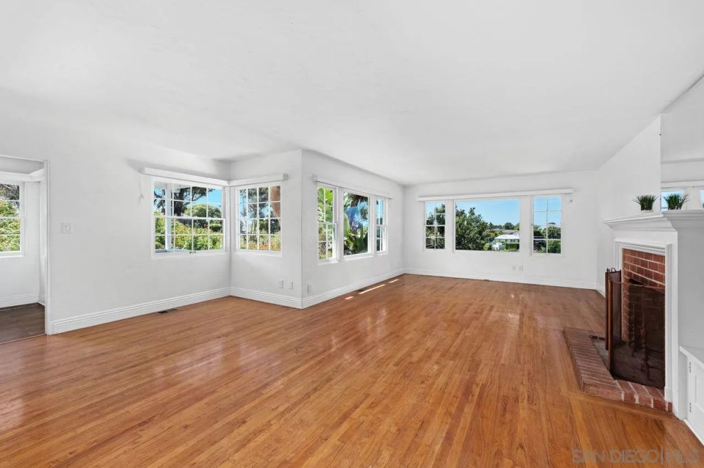 2417 Arista Ct, San Diego, CA 92103
