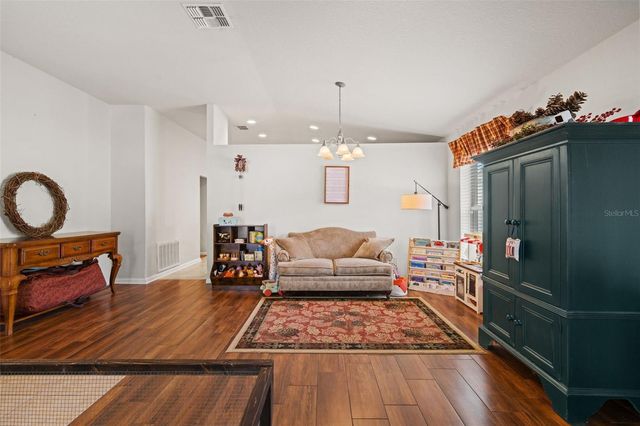 15585 LILY WOOD LANE, Brooksville, FL 34604