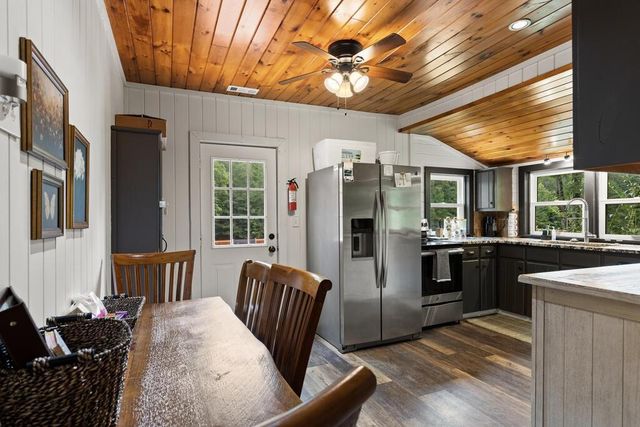 30 Seabolt, Morganton, GA 30560