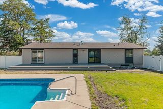 3425 E Upriver Dr, Spokane, WA 99208