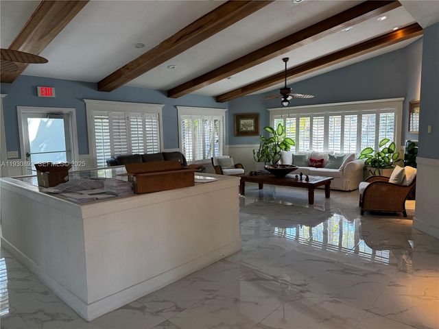 17500 NW 67th Pl P-4, Hialeah, FL 33015