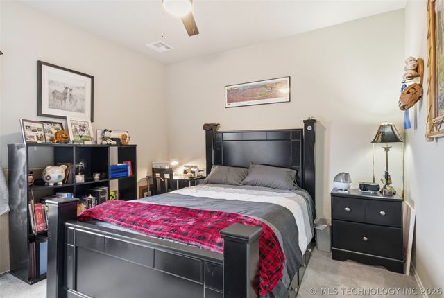 506 Castle Pines Circle, Claremore, OK 74019