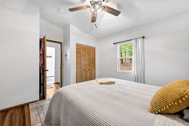 170 Meadow Ridge Road, Eureka Springs, AR 72632