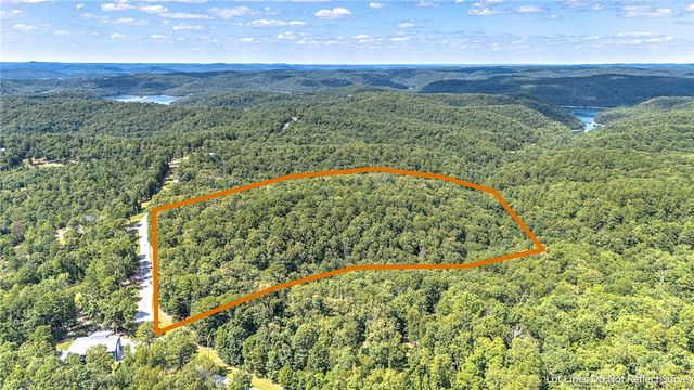 170 Meadow Ridge Road, Eureka Springs, AR 72632