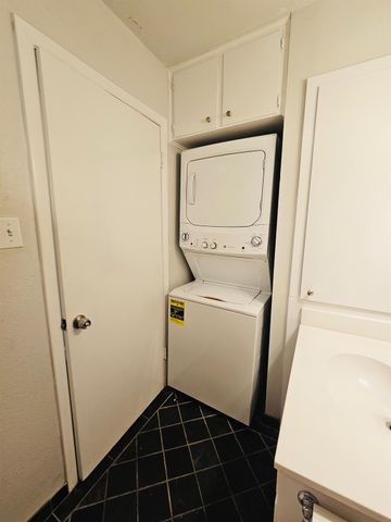 5107 Leralynn ST 304, Austin, TX 78751