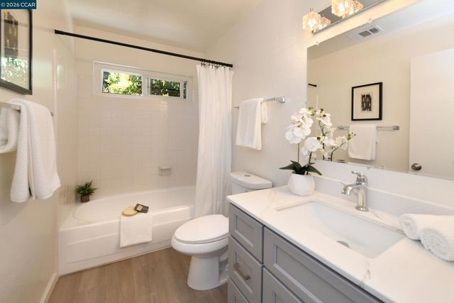 1759 Elm Rd, Concord, CA 94519