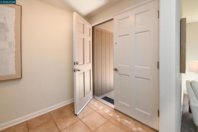 1759 Elm Rd, Concord, CA 94519
