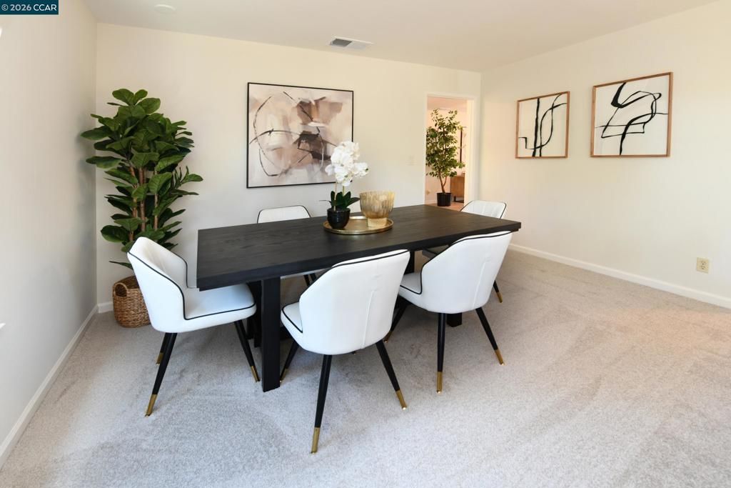 Image 13 of property listing at 1759 Elm Rd, Concord, CA 94519