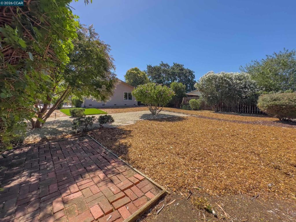 Image 47 of property listing at 1759 Elm Rd, Concord, CA 94519