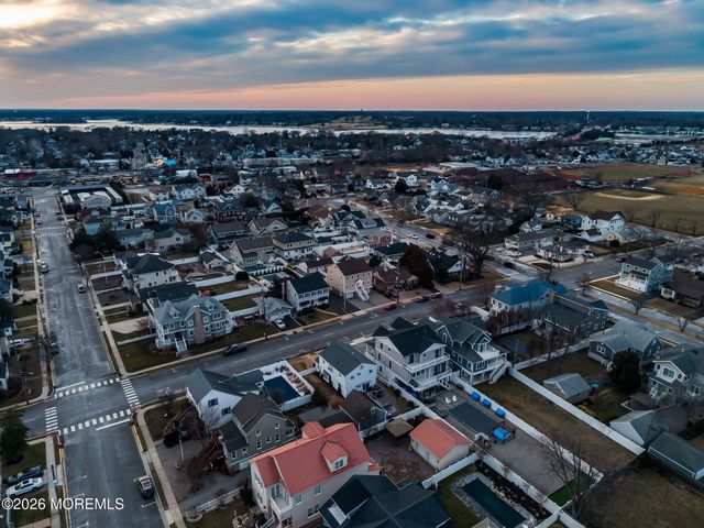 305 Chicago Avenue, Point Pleasant Beach, NJ 08742