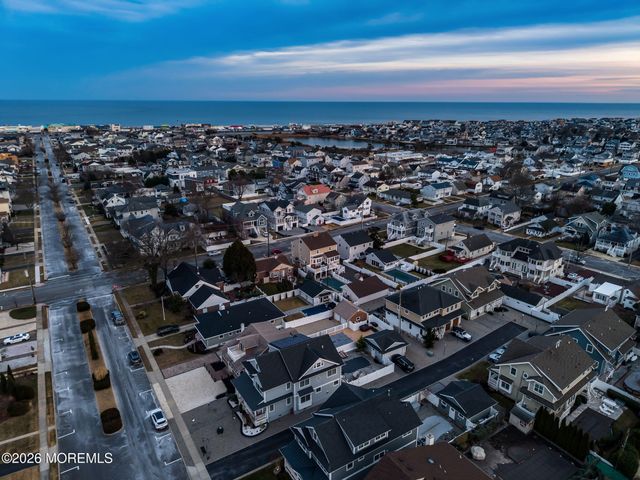 305 Chicago Avenue, Point Pleasant Beach, NJ 08742