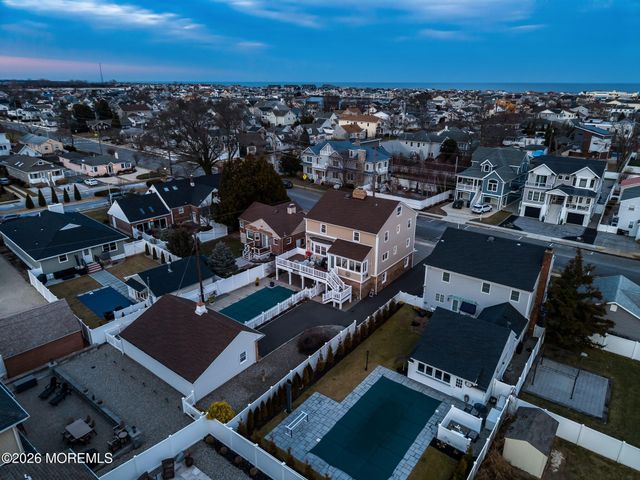 305 Chicago Avenue, Point Pleasant Beach, NJ 08742