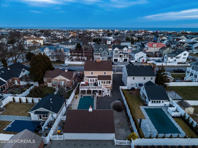 305 Chicago Avenue, Point Pleasant Beach, NJ 08742