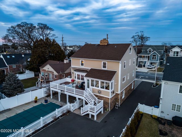 305 Chicago Avenue, Point Pleasant Beach, NJ 08742