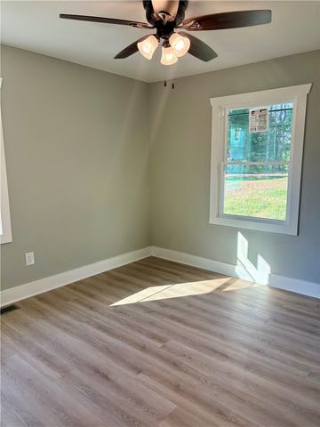 351 Randys Road, Westminster, SC 29693