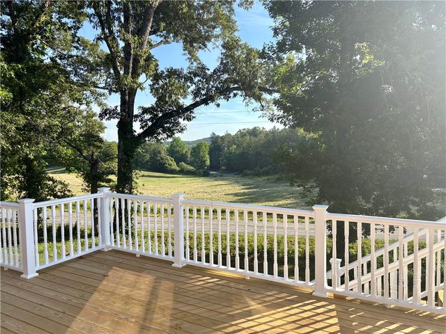 351 Randys Road, Westminster, SC 29693