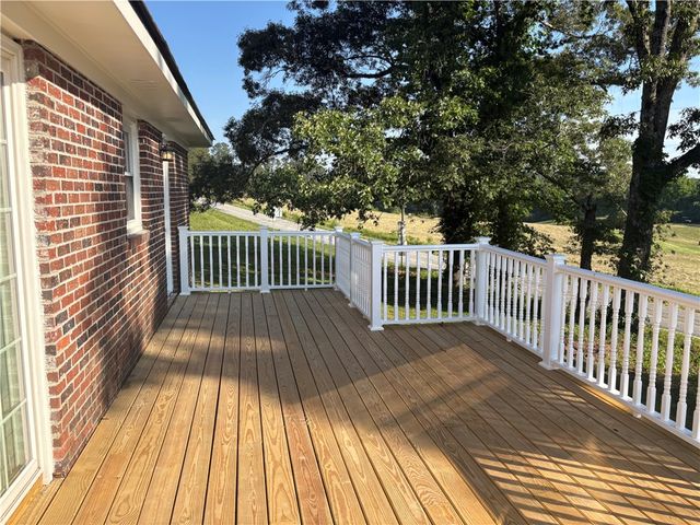 351 Randys Road, Westminster, SC 29693