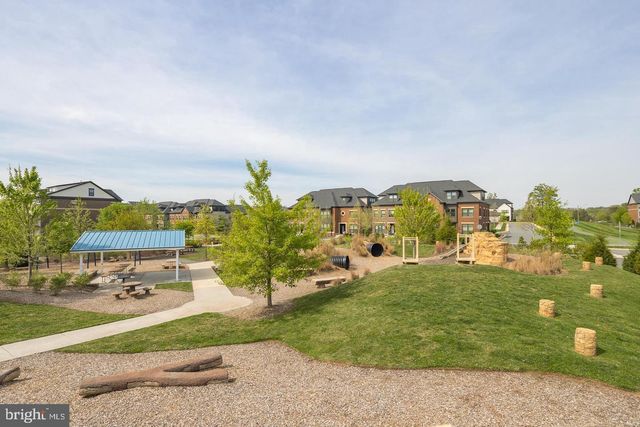 22315 TEES TER, Ashburn, VA 20148