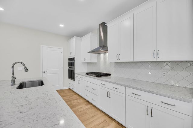 1122 Burkets Bend Lane, Charleston, SC 29492