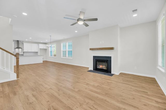 1122 Burkets Bend Lane, Charleston, SC 29492