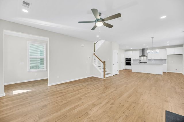 1122 Burkets Bend Lane, Charleston, SC 29492
