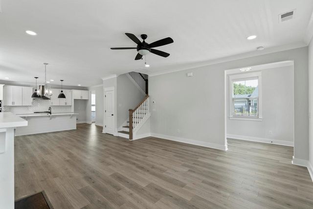 1122 Burkets Bend Lane, Charleston, SC 29492