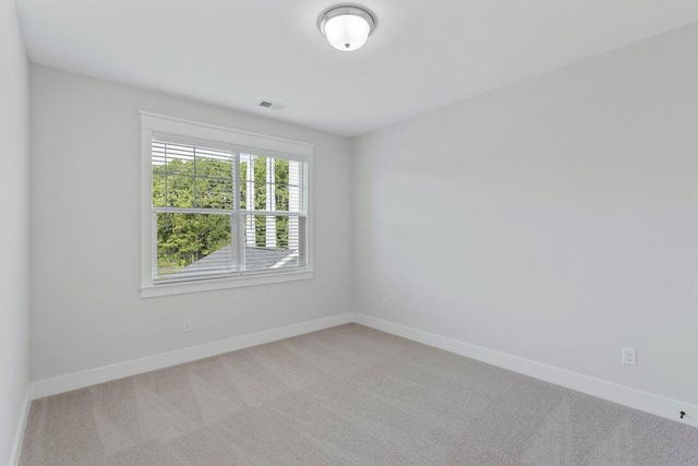 1122 Burkets Bend Lane, Charleston, SC 29492