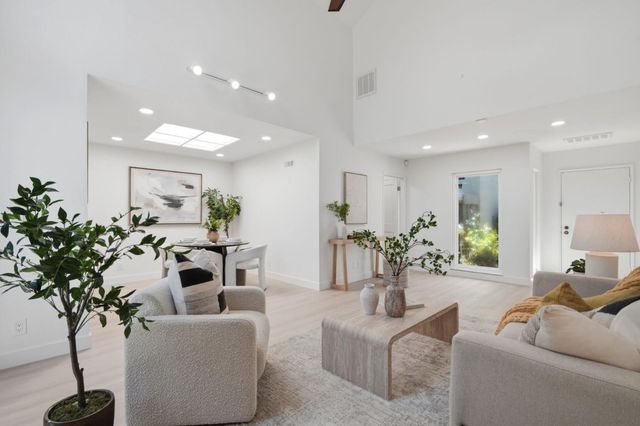 5668 Sunflower Lane, San Jose, CA 95118