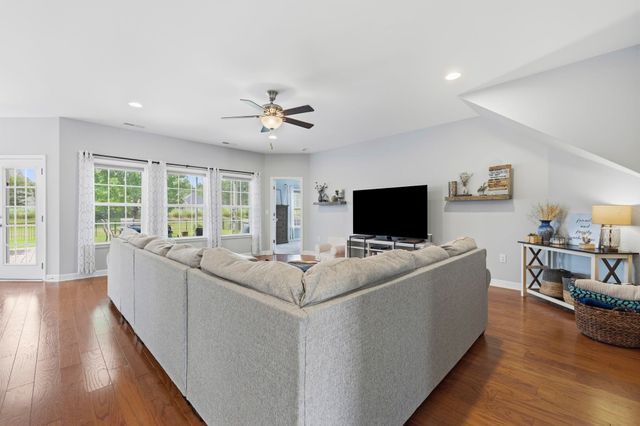 9513 Bald Cypress Ct., Myrtle Beach, SC 29579