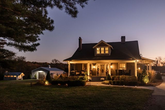 6537 Arno College Grove Rd, College Grove, TN 37046