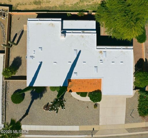 1225 N Abrego Drive, Green Valley, AZ 85614