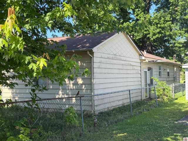 1332 N. 13th Street, Paducah, KY 42001