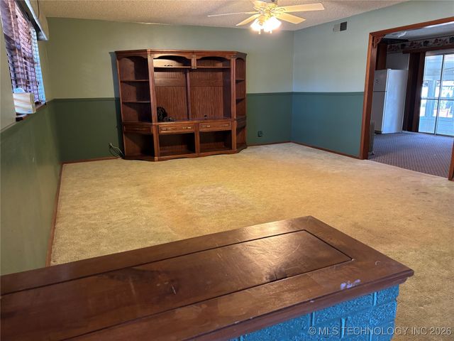 718 Marlena Lane, Ardmore, OK 73401