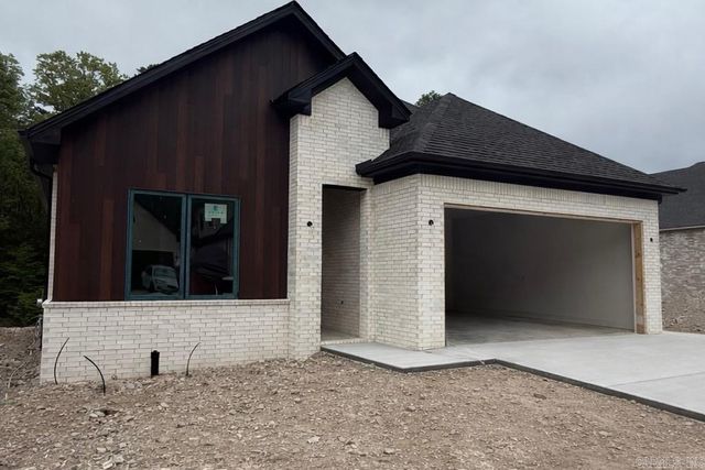 110 Kinley Loop, Little Rock, AR 72223