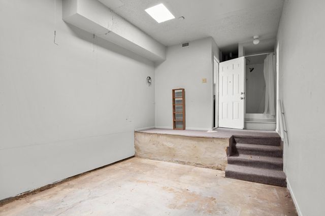 6726 Lancret DR A, Austin, TX 78745