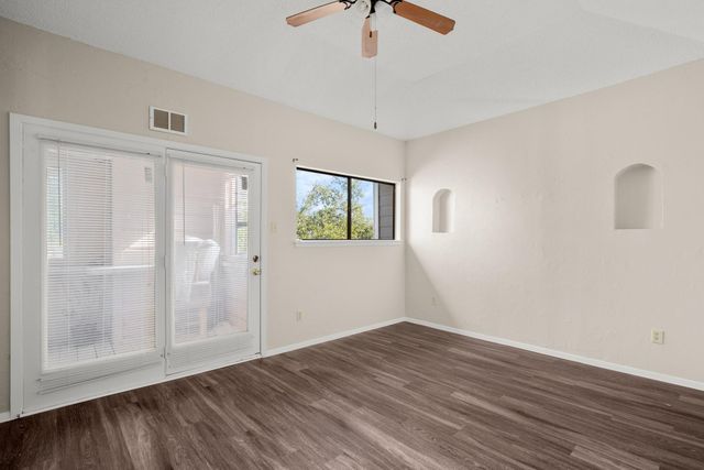 6726 Lancret DR A, Austin, TX 78745