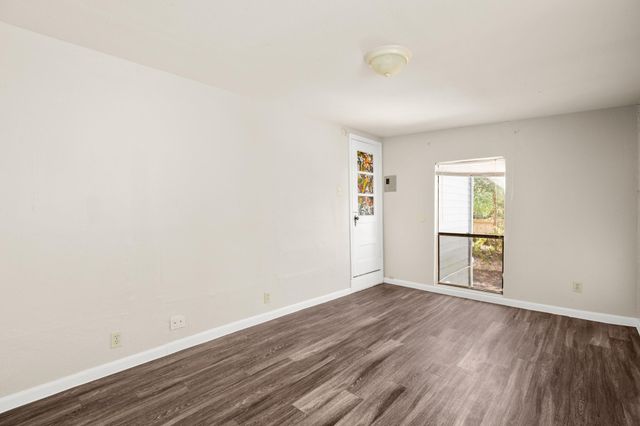 6726 Lancret DR A, Austin, TX 78745