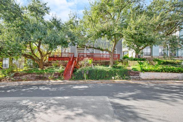 6726 Lancret DR A, Austin, TX 78745