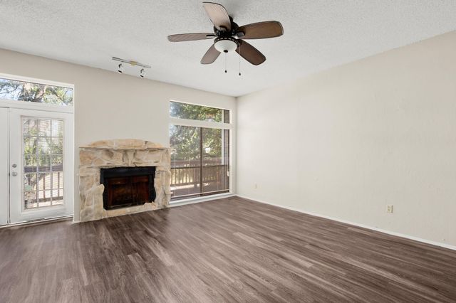 6726 Lancret DR A, Austin, TX 78745